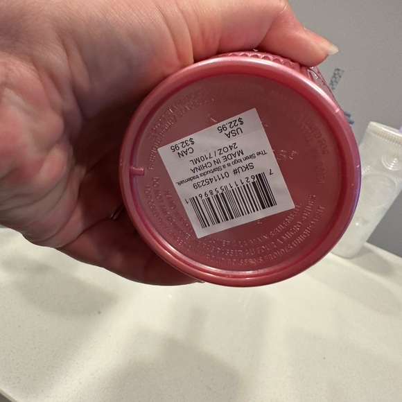 COPY - Brand New with Tags - Picture 2 of 2